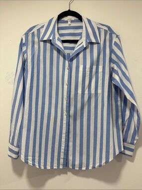 Maurices Light Blue & White Vertical Stripe Button-Down Shirt 002